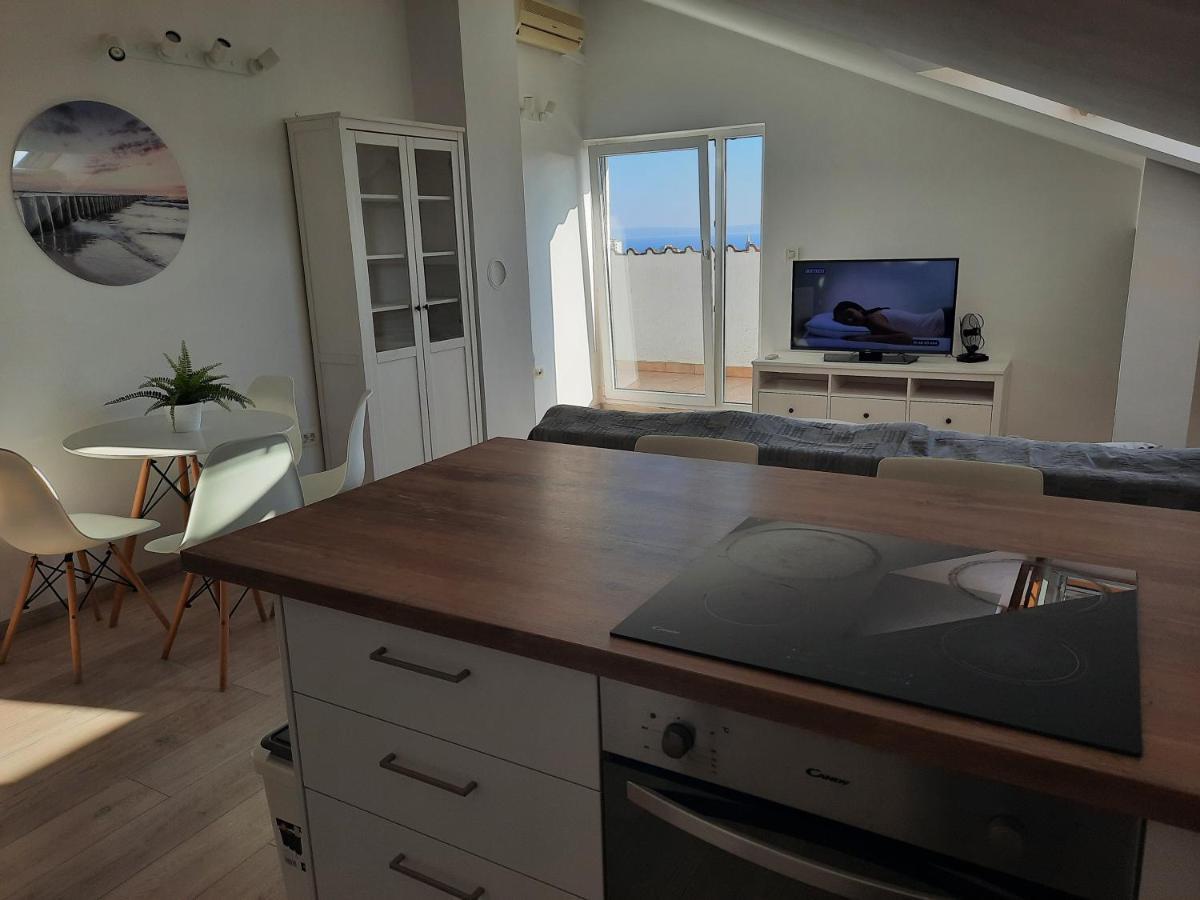 Sea View Later Apartment Rijeka Dış mekan fotoğraf